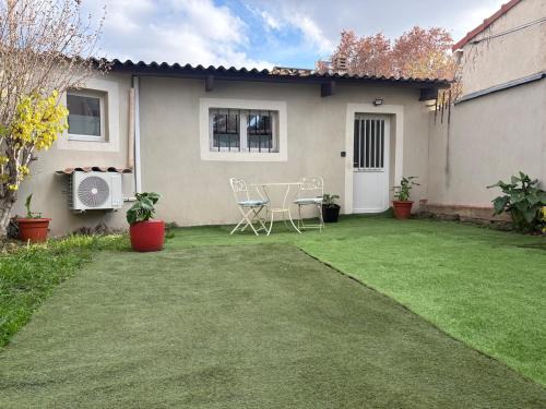 Les Arnavaux House | le studio sympathique à marseille