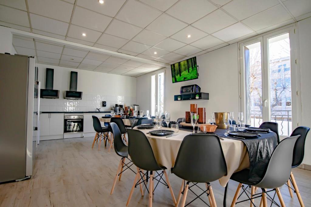 Clermont-l'Herault Apartment | Le Work&Play - Logement spécial séminaires, vacances, repas.