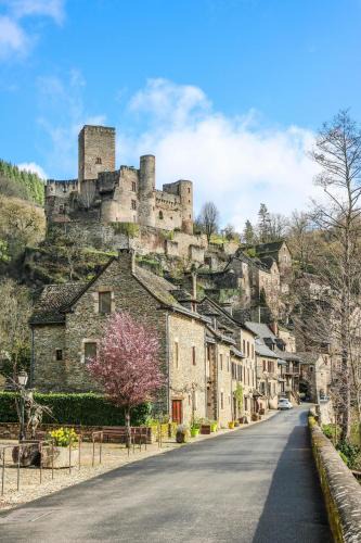 Belcastel House | Les Buis