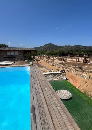 Occhiatana Ski Chalet | Les Chalets De Tesa 2