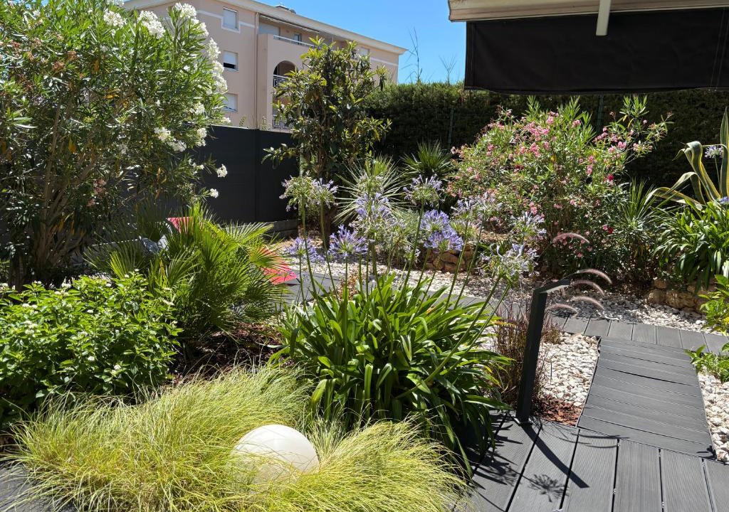 Frejus Apartment | Les Enganes