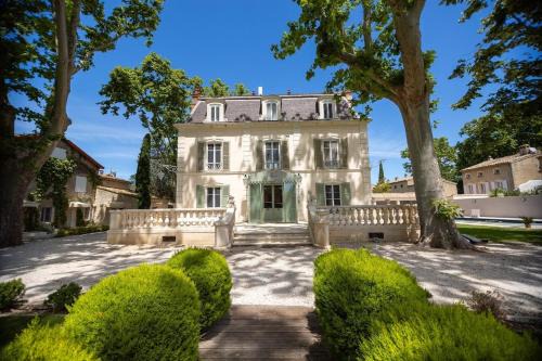Montfavet House | Les Frênes en Provence