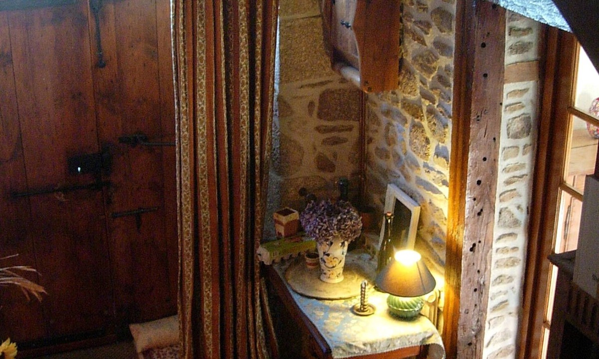 Chataigneraie Cantalienne Bed & Breakfast | Les gites du bourg