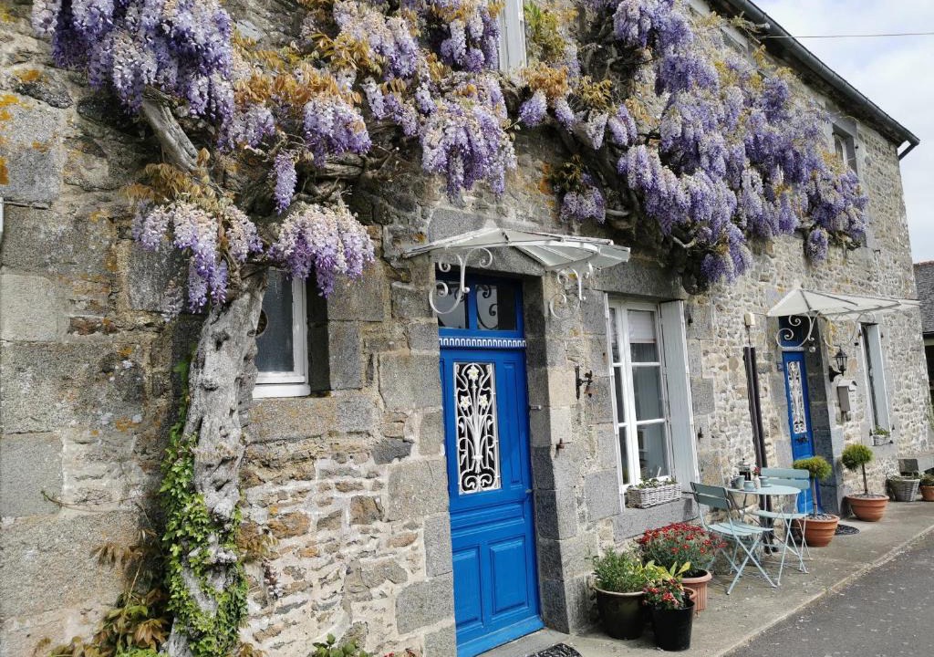 Langourla Bed & Breakfast | ‘Les Portes Bleues’ Chambres d’hôtes