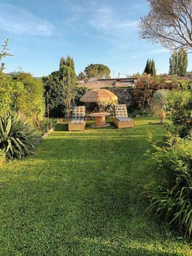 Pignans Apartment | Location haut de villa