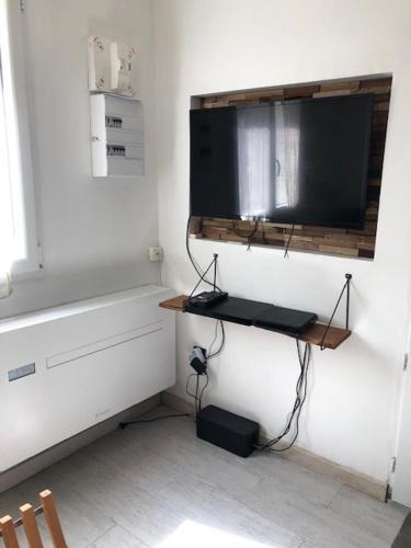 Notre-Dame-Limite Apartment | lovely studio for couples