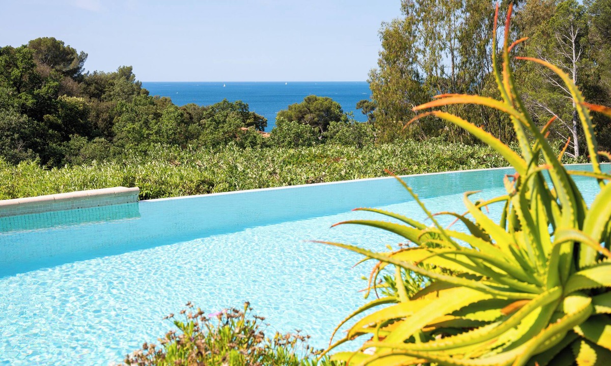 Le Pradet Villa | Luxury Villa Andromede - Sea view
