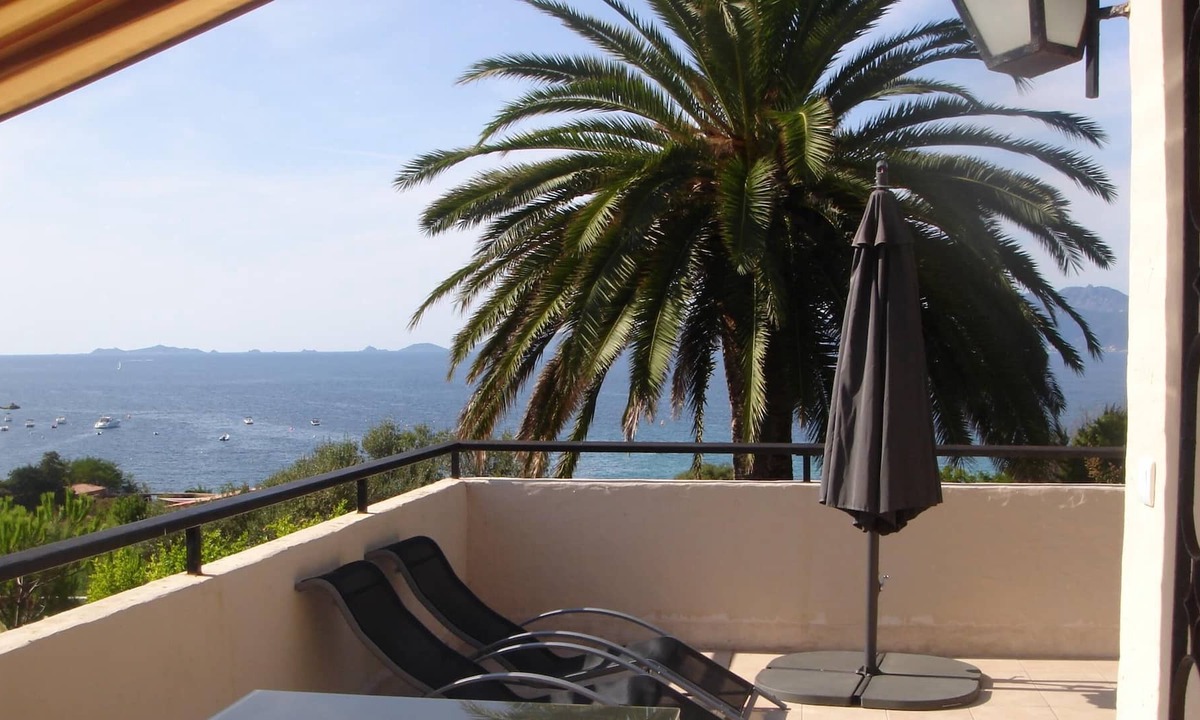 Portigliolo Villa | Luxury villa with private pool located in PORTIGLIOLO