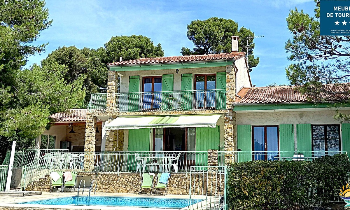 Ceyreste Villa | ☼ MAGIC! A Villa With Swimming Pool, Close to the Calanques ♥ Just for You
