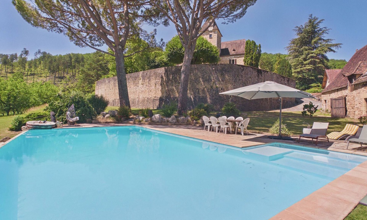 Saint-Cyprien House | Magnificent 16th manor with private pool for 10