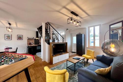 Brive-la-Gaillarde Villa | Maison 6 personnes - Spa privé Jardin Pétanque - Proche gare Brive