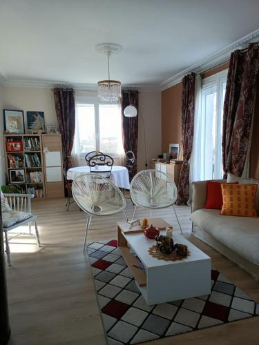 Montpezat-de-Quercy House | Maison avec jardin