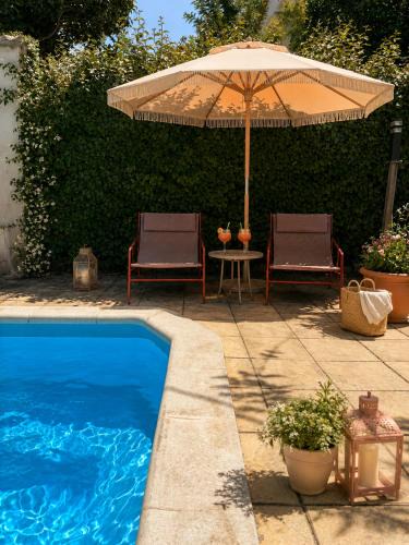 11th Arrondissement House | Maison avec piscine en ville