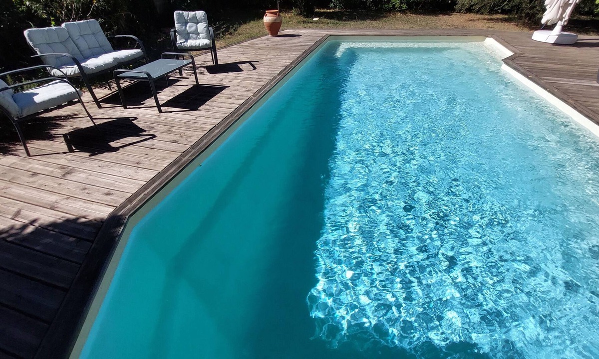 Brignoles House | Maison Calme Avec Piscine de 150 m2 à Proximité du Centre