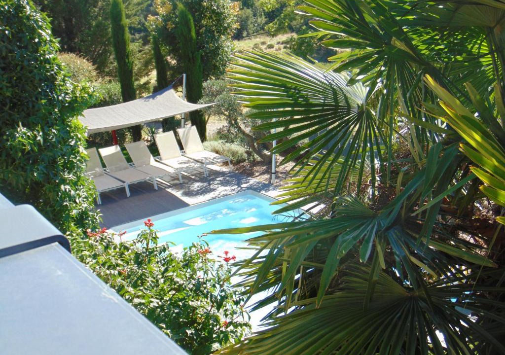 Gluiras House | Maison d'Hotes Les Palmiers