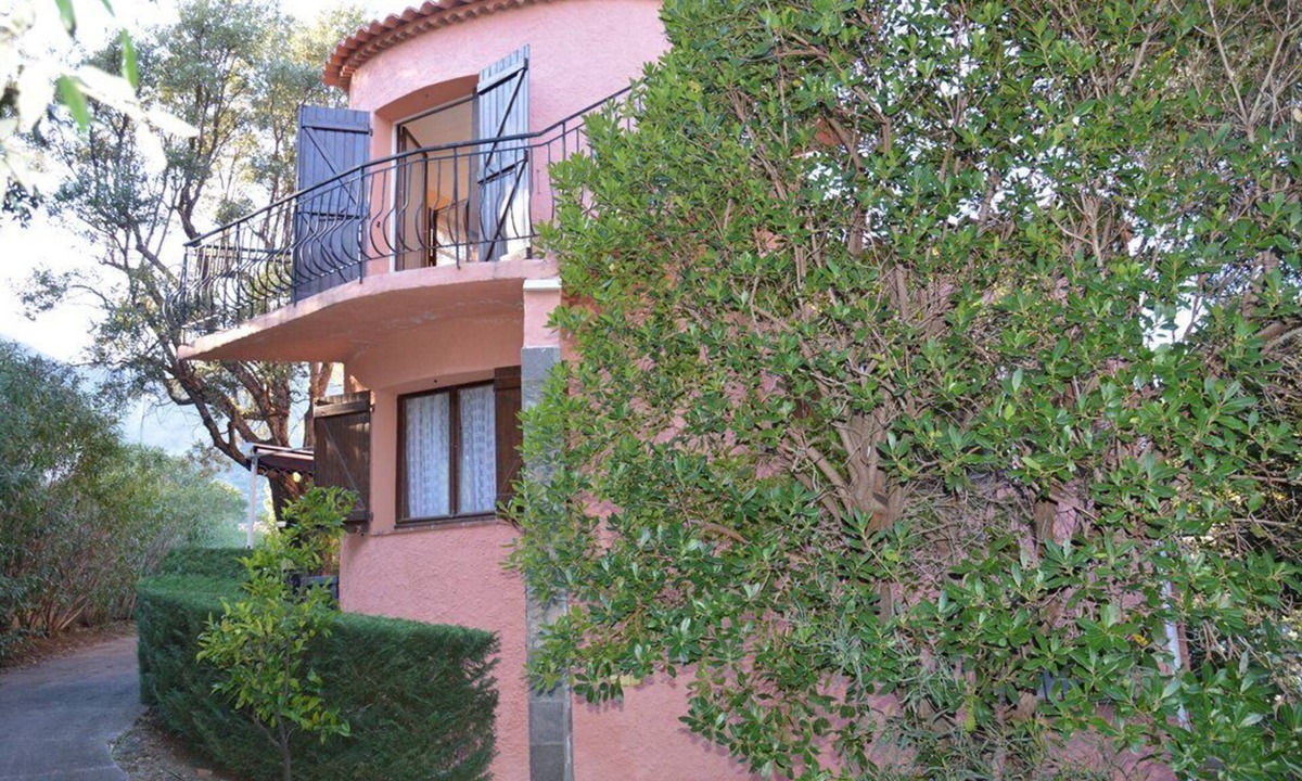 Cavalaire-sur-Mer House | Maison DE Vacances 4 Chambres Jardin Wifi