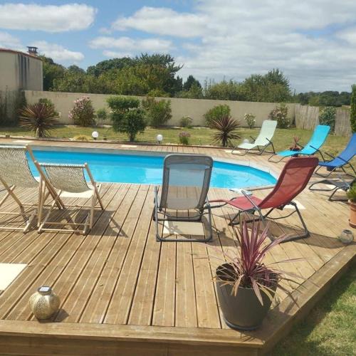 Gemozac House | maison de vacances de 16 a 22 personnes