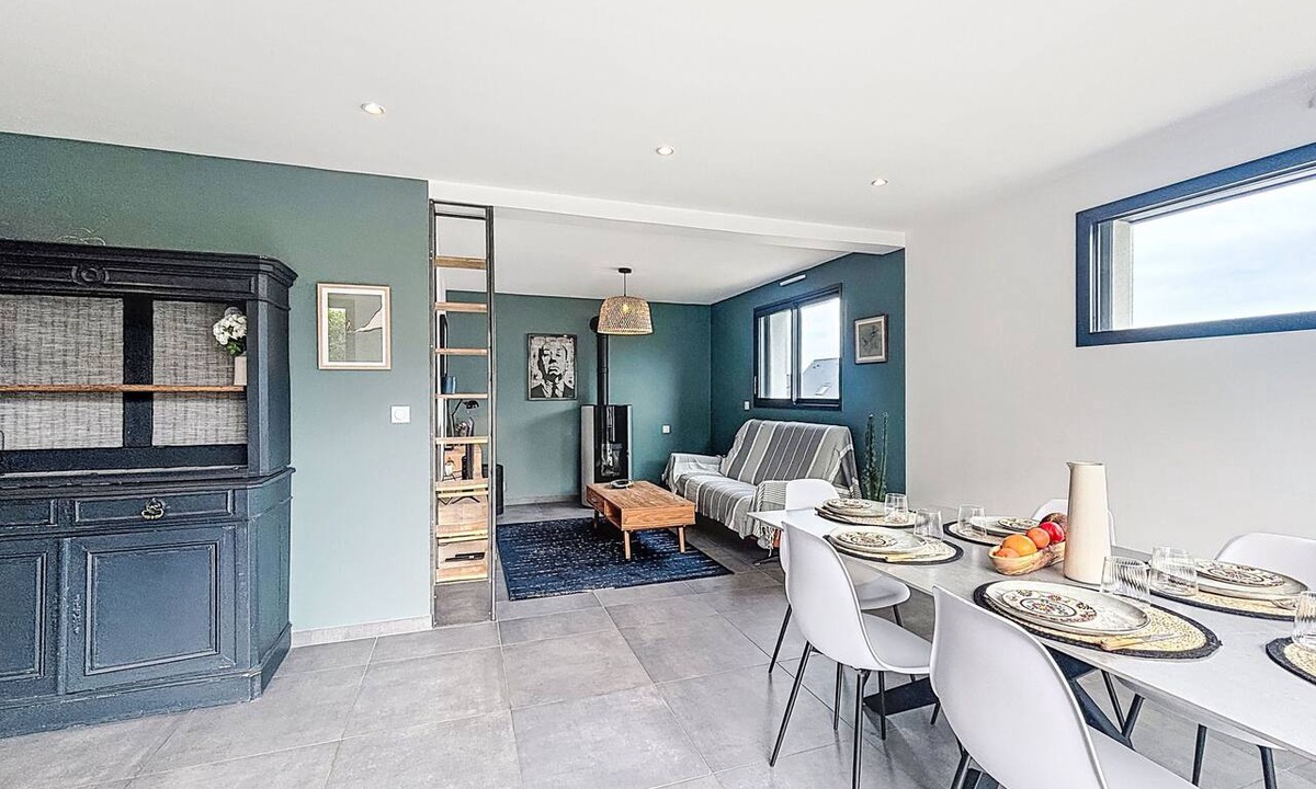 Brech House | Maison Des Lupins by Interhome
