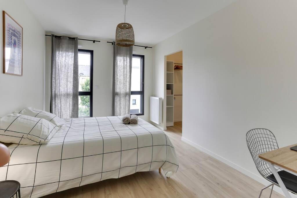 Saint-Jacques-de-la-Lande Apartment | Maison Joseph - Suite 1