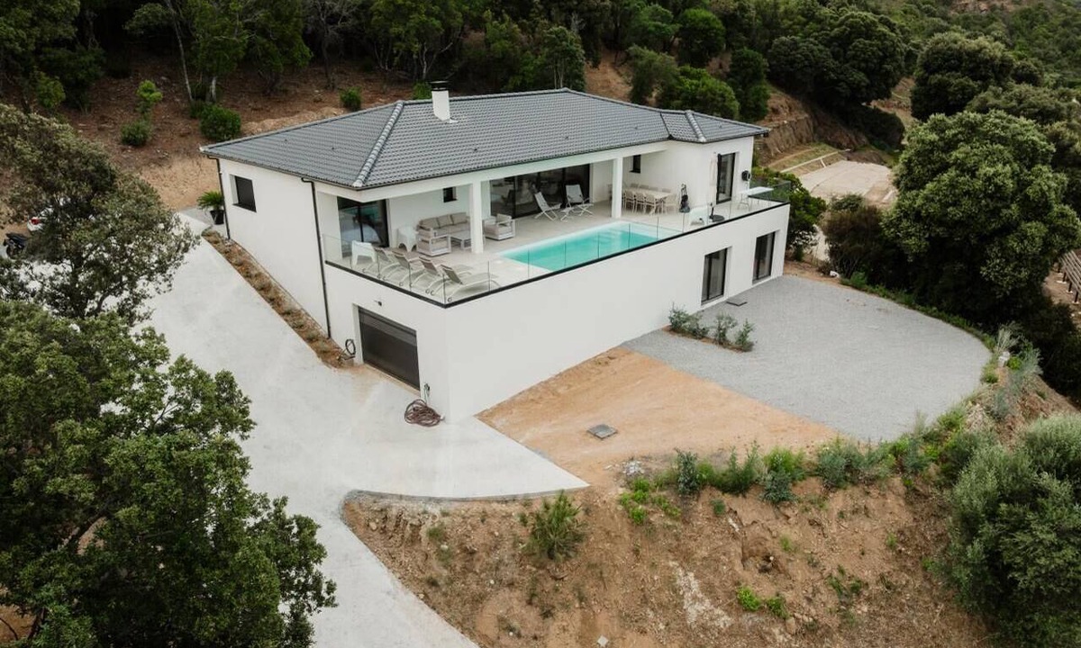Alata Villa | "Maison NININA"
