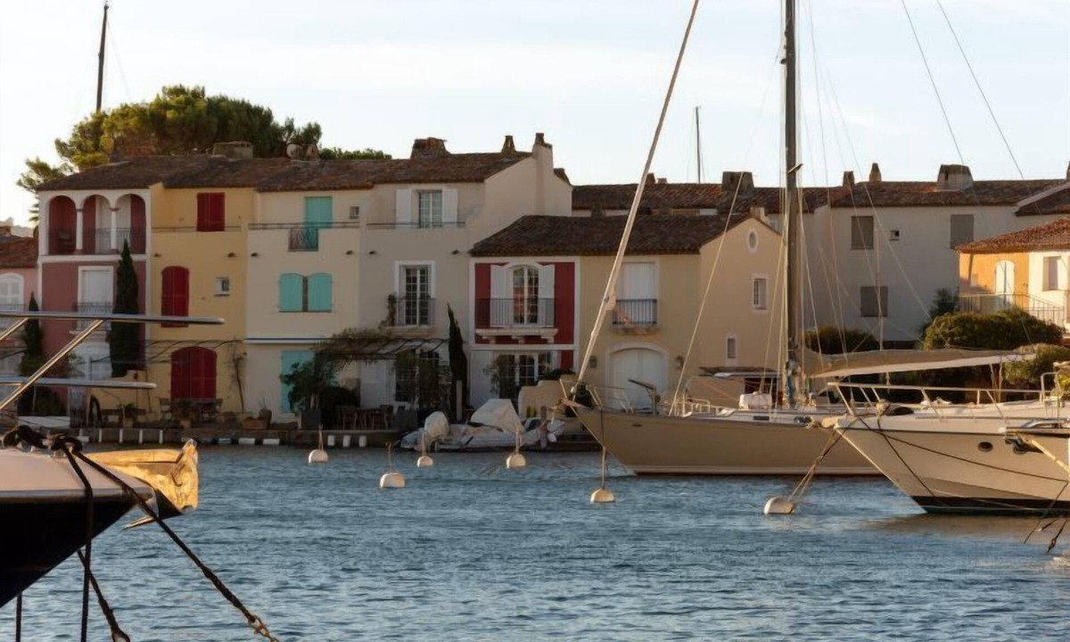 Port Grimaud House | Maison pêcheur 45 by Interhome