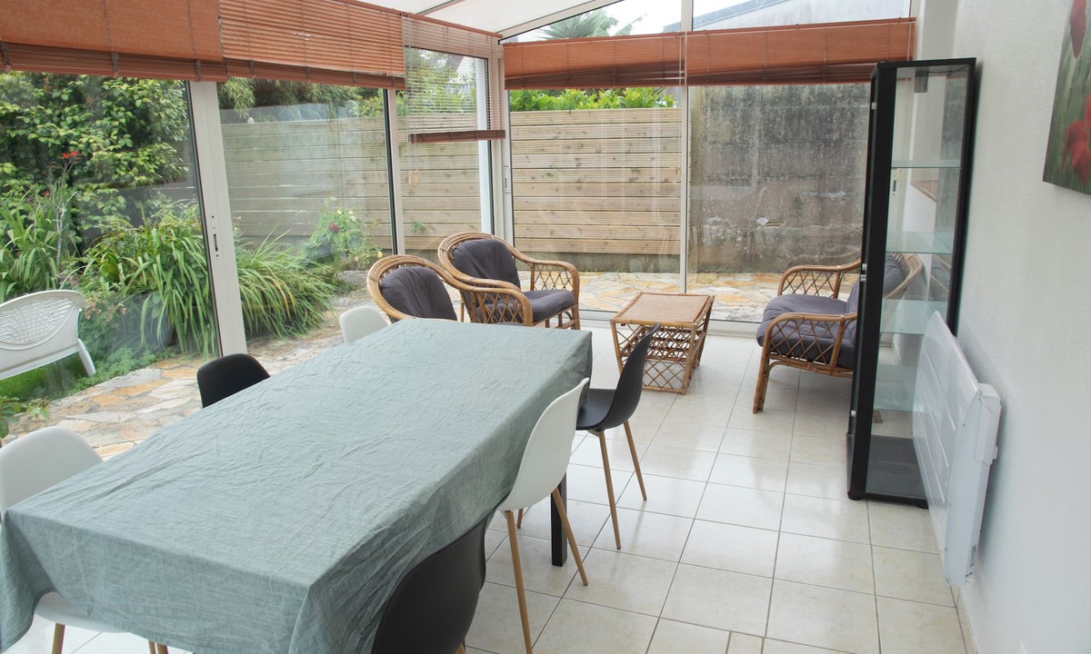 Rive Droite House | Maison Proche de Brest Arena