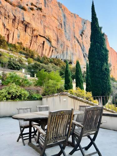 Lioux House | Maison vue sublime et rooftop