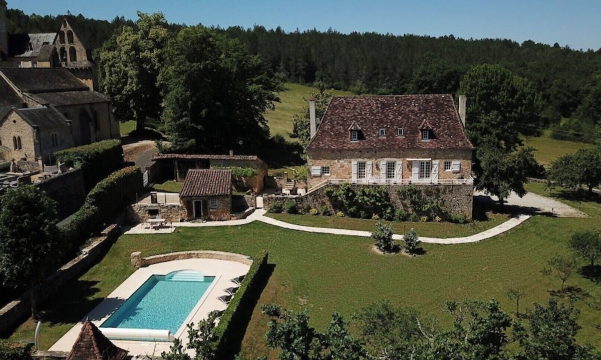 Nadaillac-de-Rouge House | Manor Rectory16th,5*Heated pool, Air Cdg,1ha Park, Not overlooked,10mnDord Valey