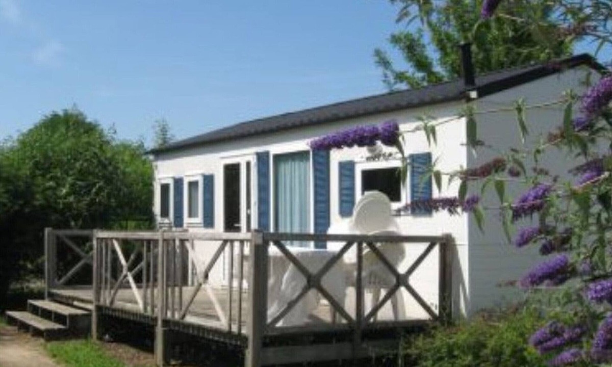 Baudreix House | Mobile home with terrace for 5 people in Baudreix