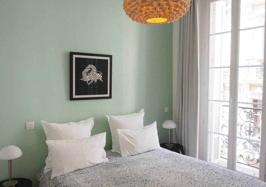 Thiers Apartment | Modern, comfortable, peaceful large studio in the heart of Marseille