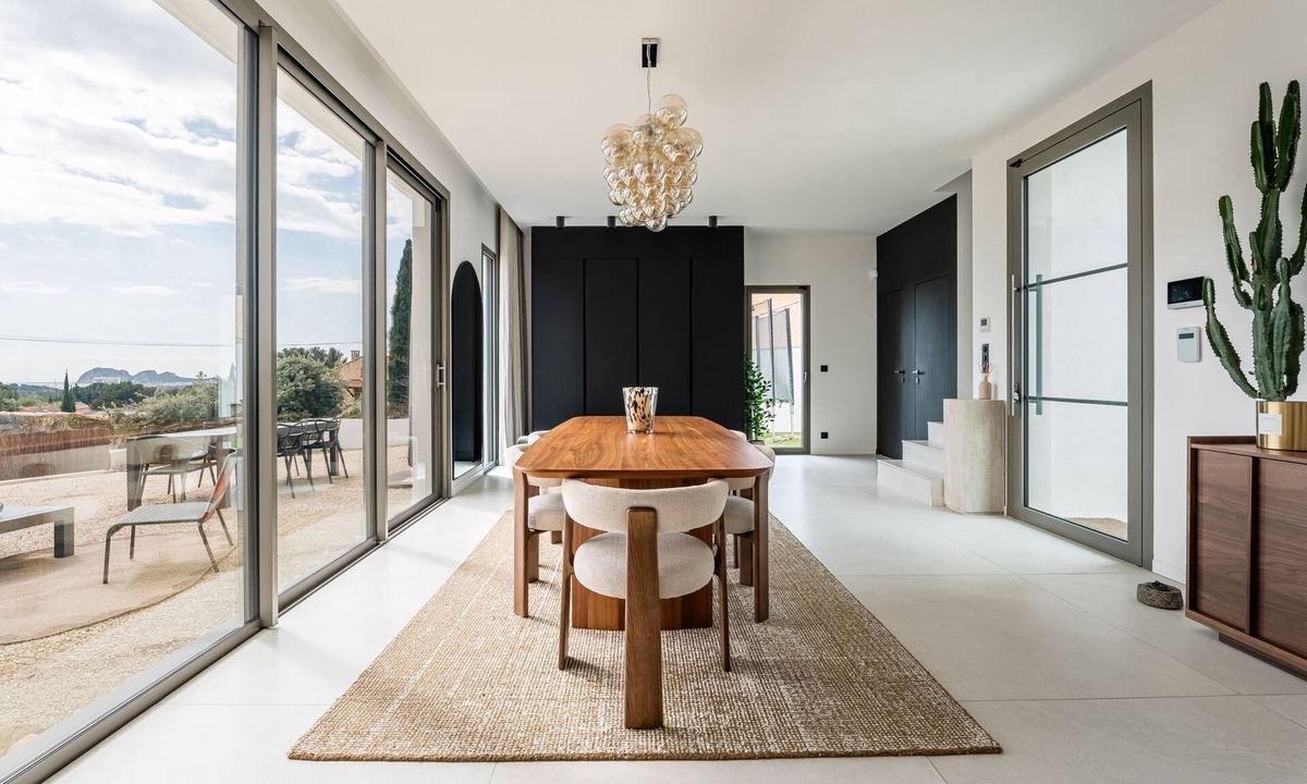 Ceyreste House | Modern house with sea view
