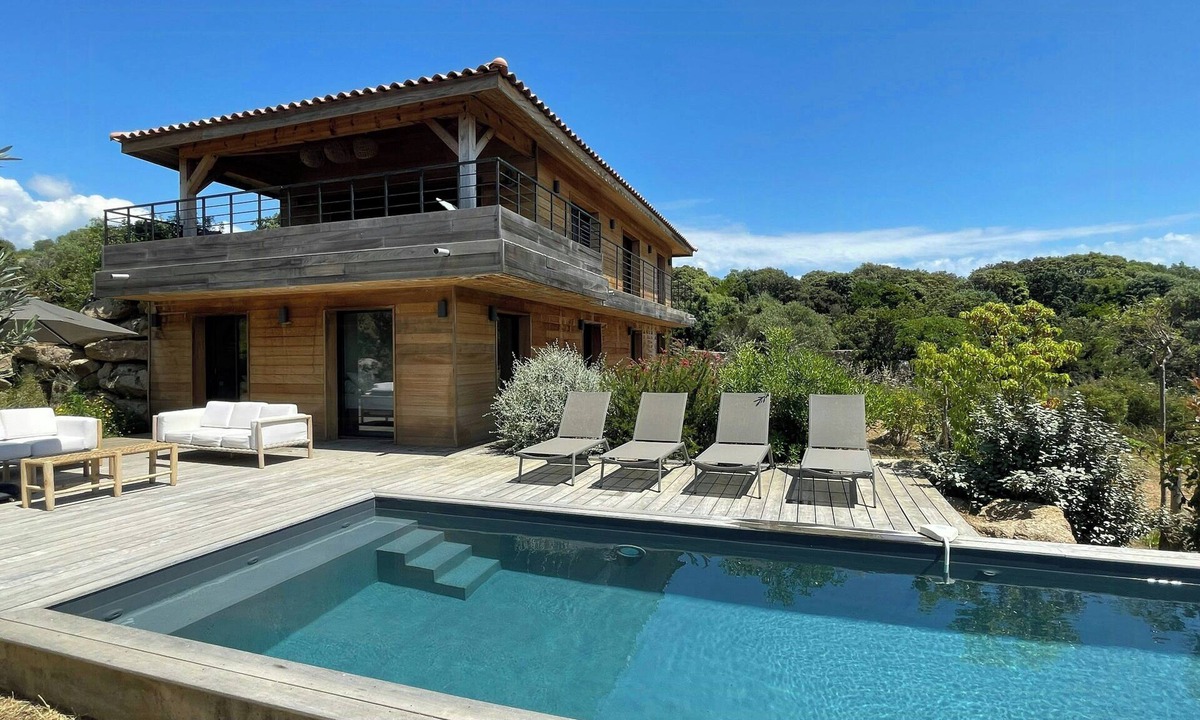 Pianotolli-Caldarello House | Modern villa with sea view in Corsica