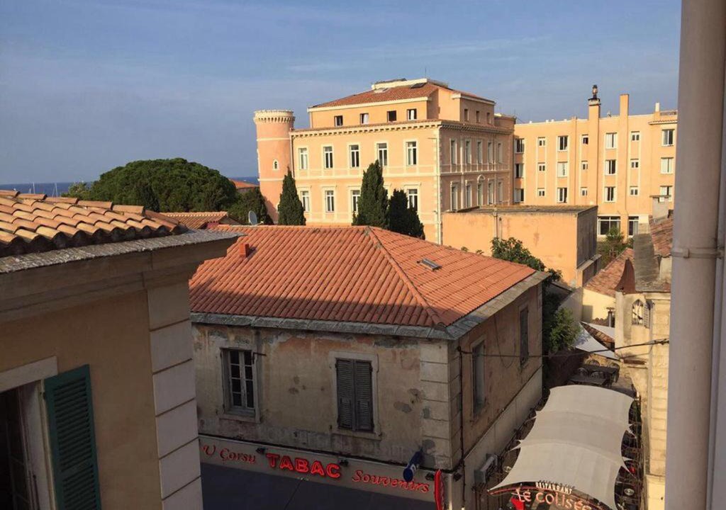 L'Ile-Rousse Apartment | Monolocale centro L'Île Rousse a 100mt dalla spiaggia