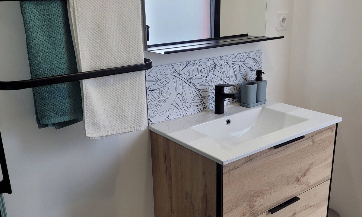 Argentre-du-Plessis Apartment | New studio downtown