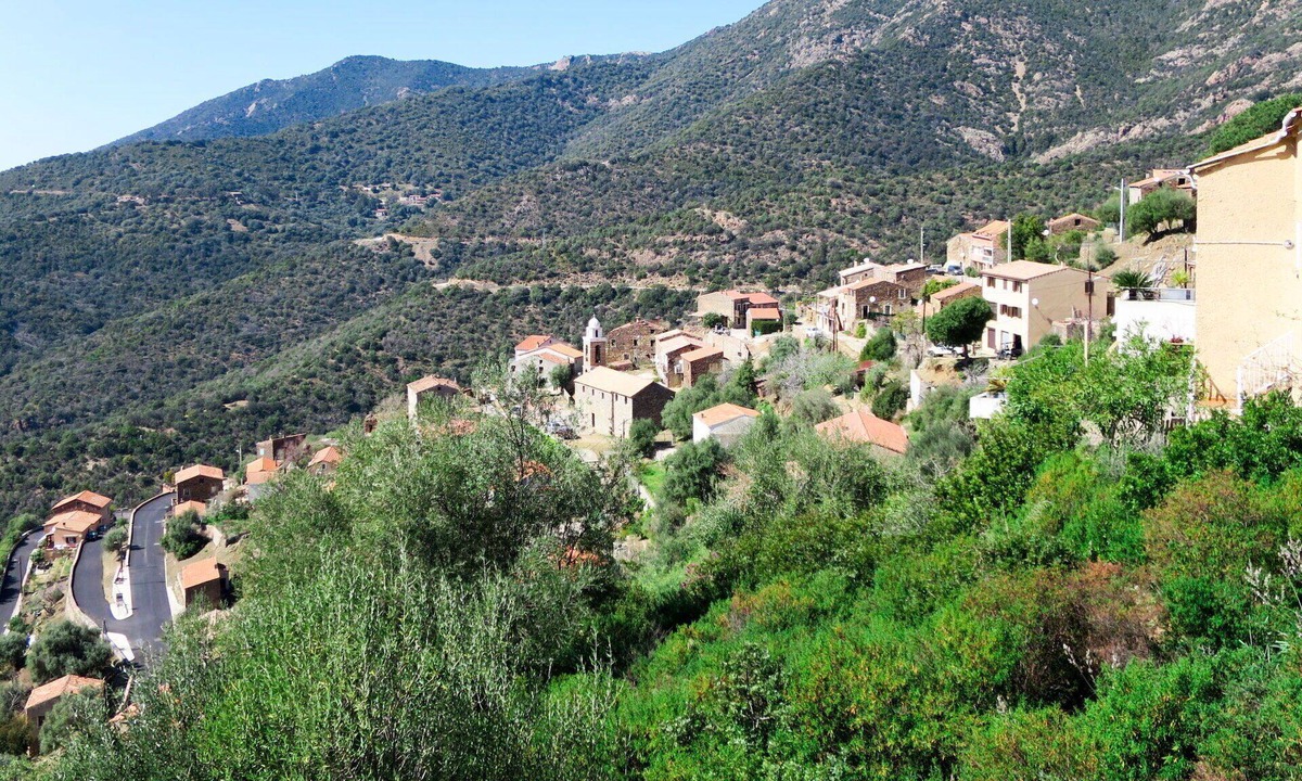 Partinello Apartment | Nice apartment for 3 people with A/C, WIFI, TV, patio, pets allowed and panoramic view