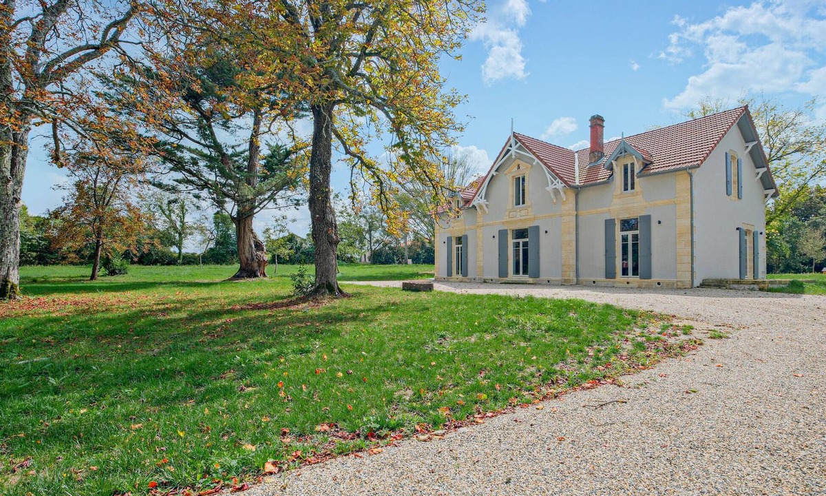 Gans House | Nice home in Gans with kitchen