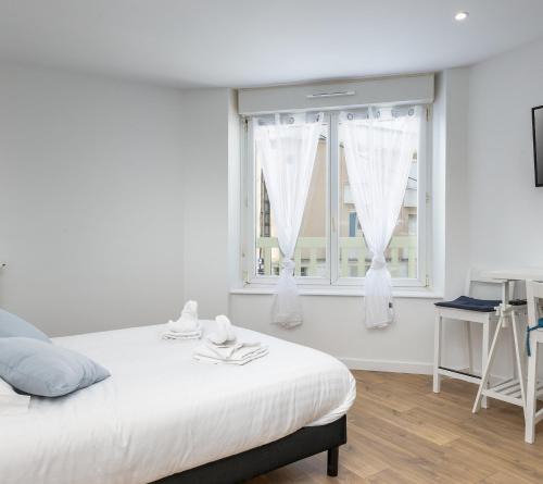 Lambezellec Apartment | Notre Dame de Rumengol