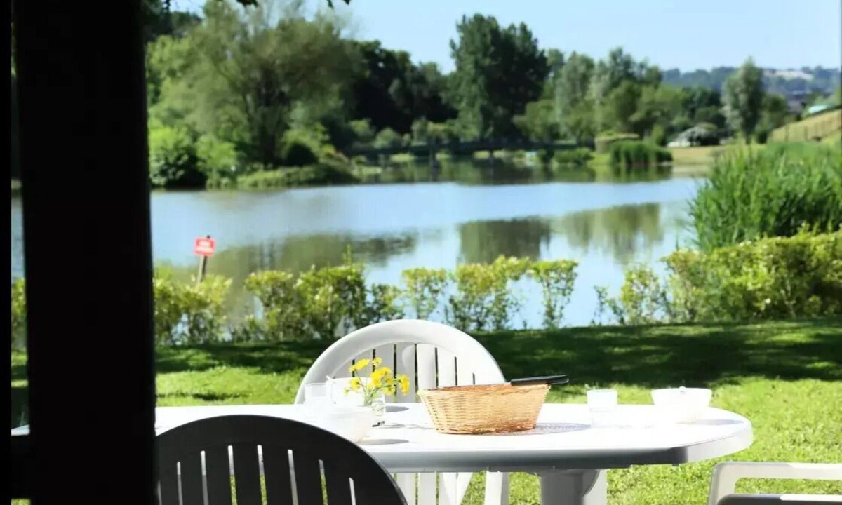 Objat Ski Chalet | Objat Chalet Village - 3-Room Lakeside Chalet 4/6 People