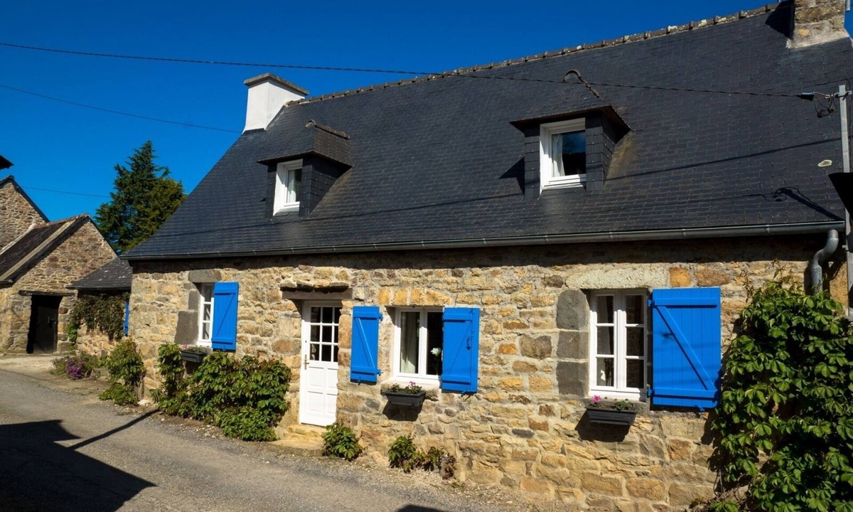 Crozon House | Old stone house between Crozon and Camaret (sea 200m)