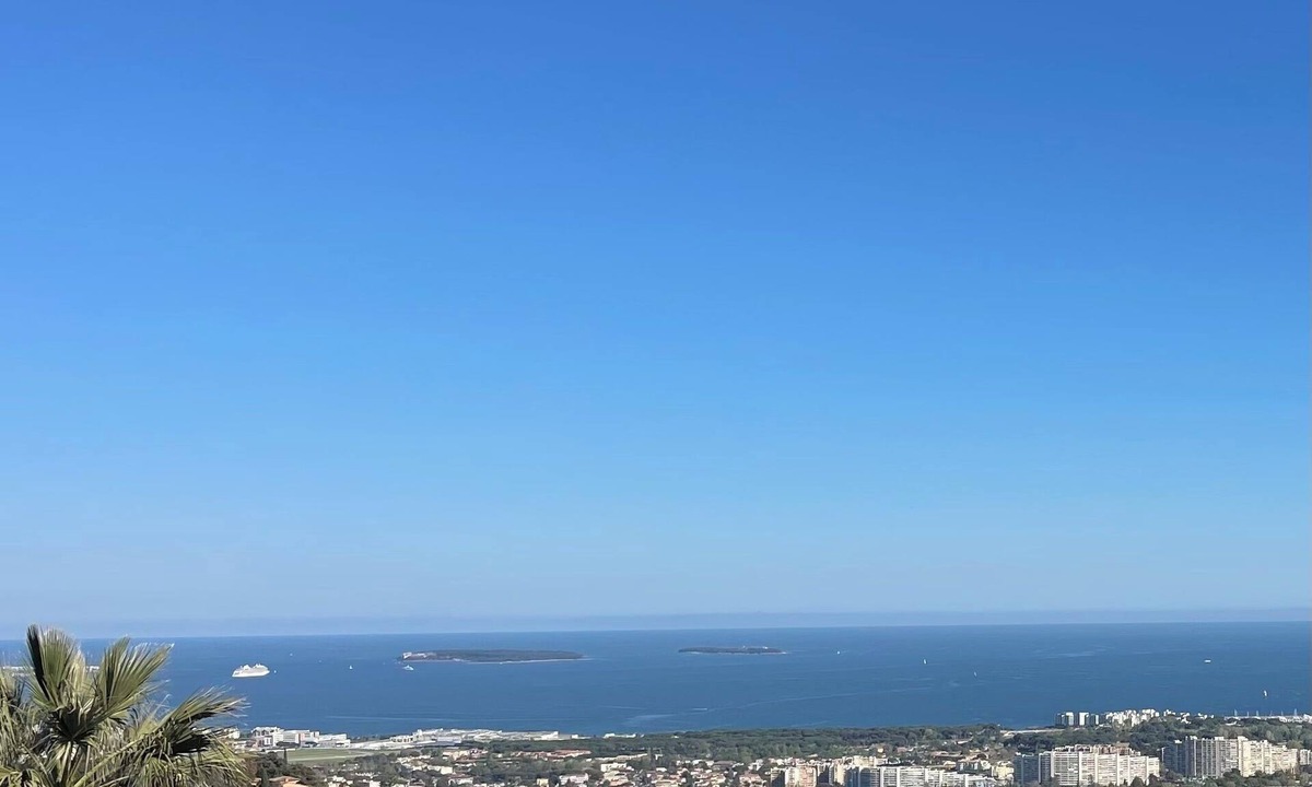 Mandelieu-La-Napoule Apartment | Panoramic sea view appartement