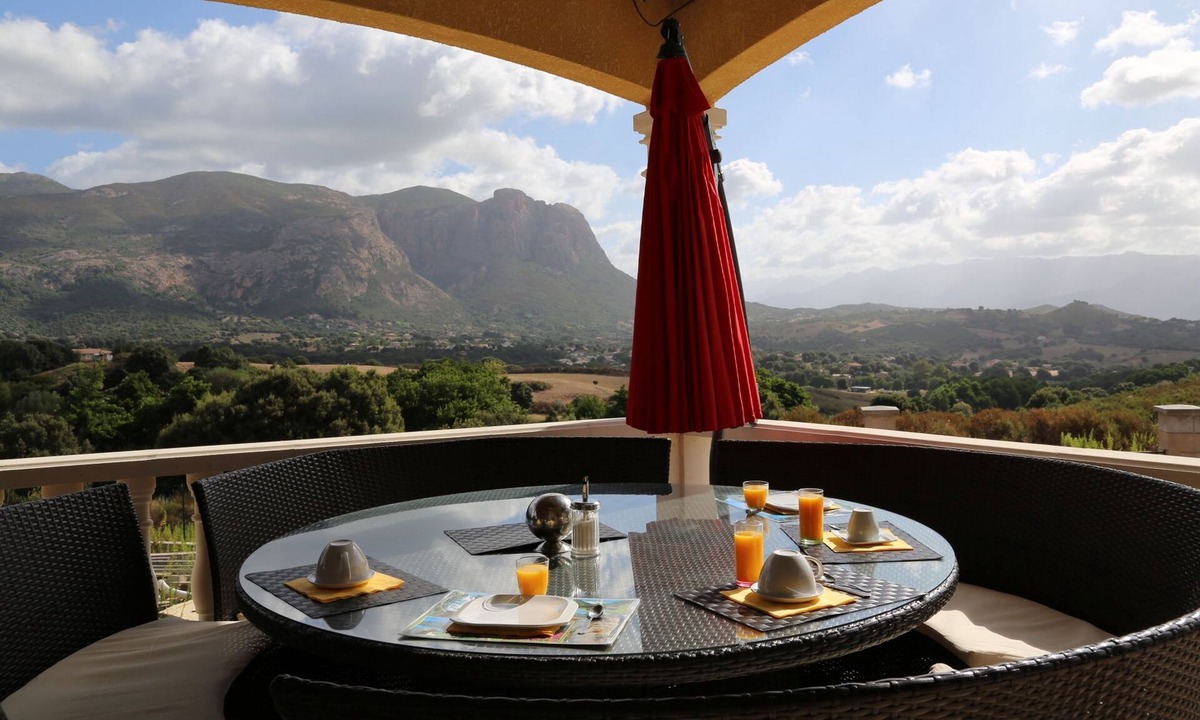 Alata Bed & Breakfast | Perula di Machja
