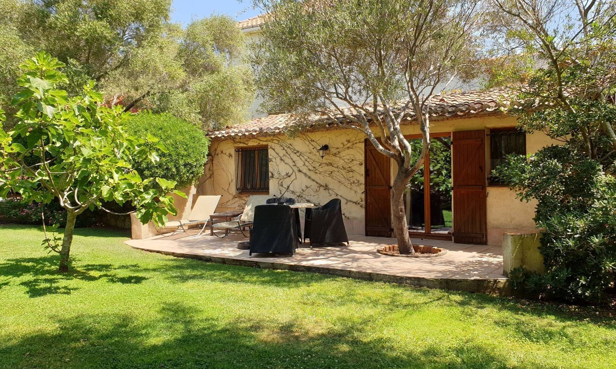 Calvi House | petite maison, 28-30 m², 2 pers by Interhome