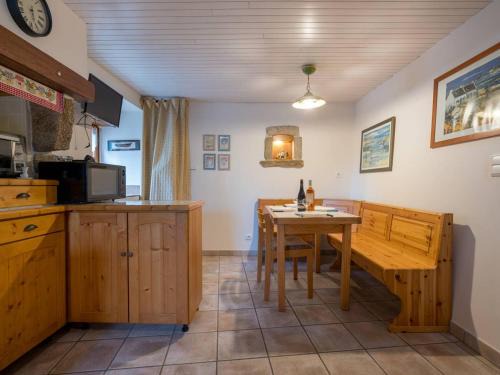 Crach Villa | Petite maison 3 pièces à Crac'h - WIFI, animaux acceptés - FR-1-477-42
