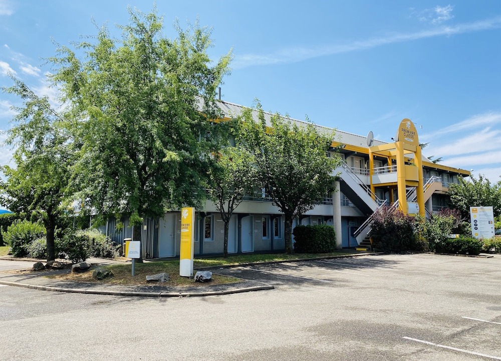 Decines-Charpieu Hotel | Premiere Classe Lyon Est - Bron Eurexpo