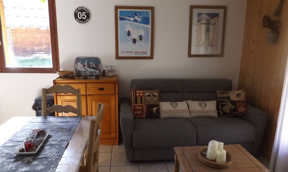 La Joue du Loup Ski Chalet | Pretty Chalet Renovated in residence