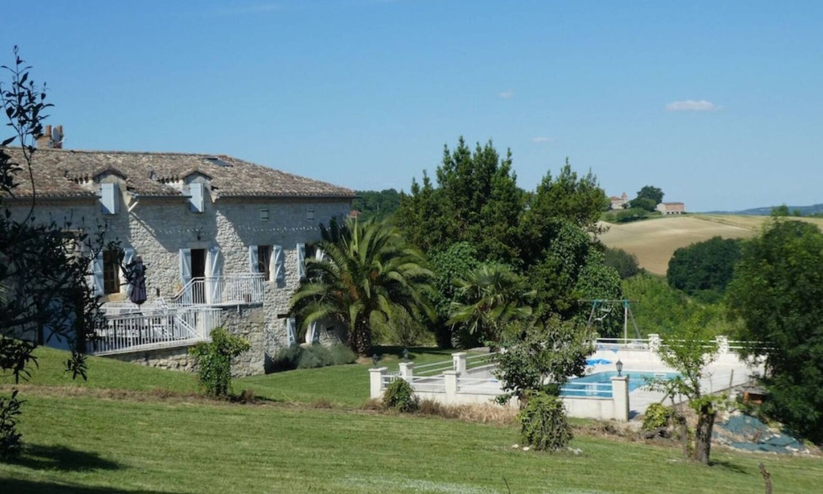 Saint-Nazaire-de-Valentane House | Quercy house, open view, private pool - 15 people