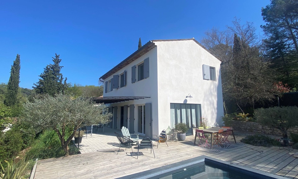 Montauroux Villa | Quiet, recent villa with 8x4 pool, 5 mns from lake and shops.