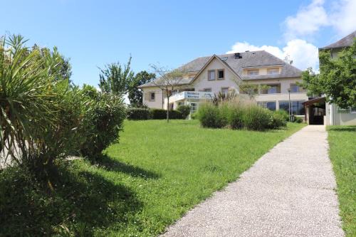 Salies-de-Bearn Apartment | Résidence de la Source by Euclenima