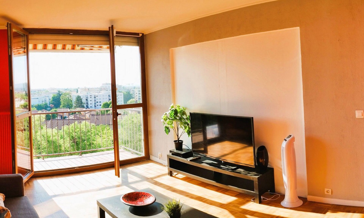 Saint-Priest Apartment | Résidence du Parc de Lyon-est 102m², 5 Chambres