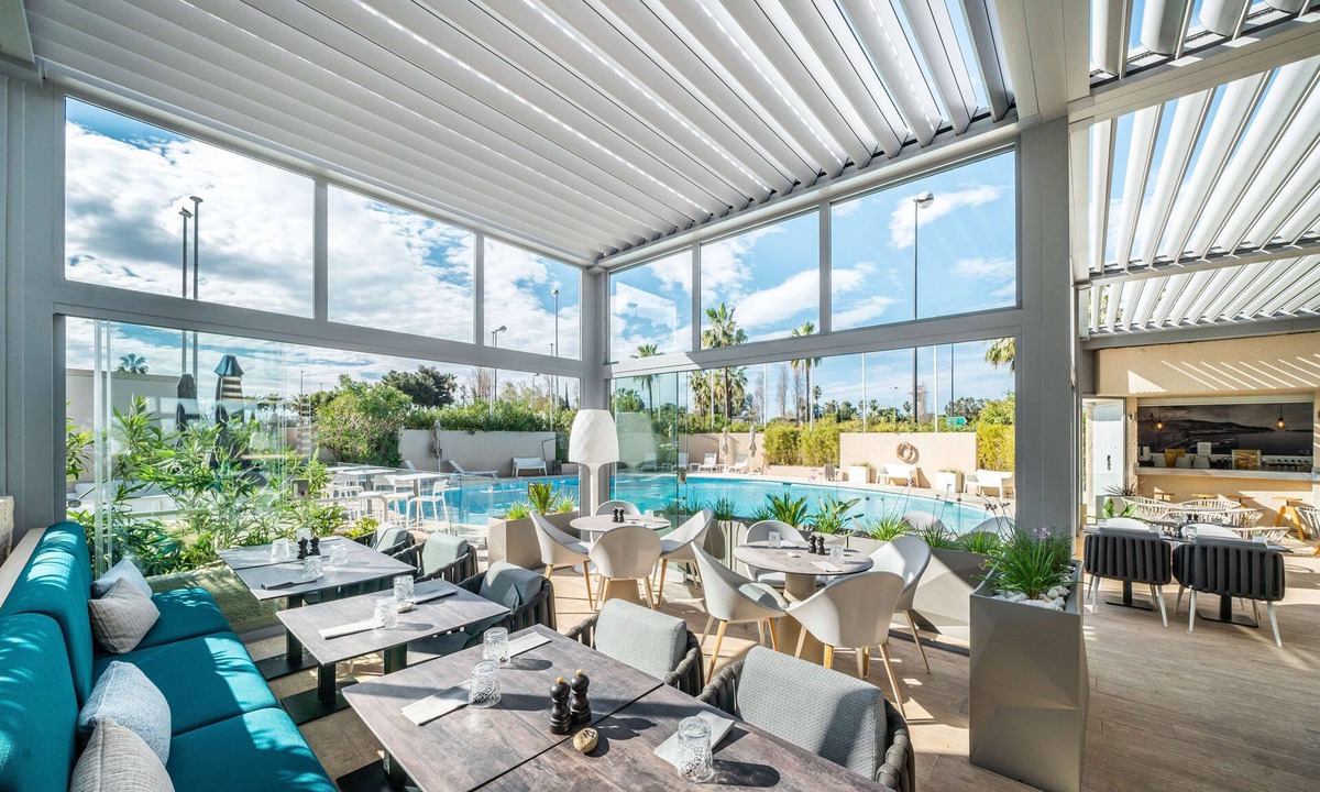 L'Arenas Hotel | Radisson Hotel Nice Airport